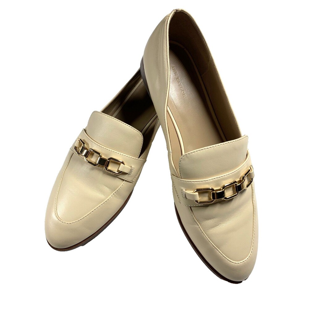 Ann Taylor Chain Embellished Leather Loafers Size 9.5 Classic Preppy Old Money